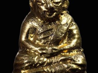 รุปเหมือนหลวงพ่อเงิน จัดสร้างปี 2500 โดยหลวงพ่อเตียง วัดเขารูปช้าง พิจิตร