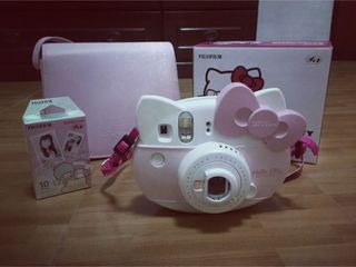 กล้องโพลาลอยด์คิตตี้ Fujifilm Instax Mini Hello Kitty