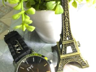 นาฬิกา EVE สีดำของผู้หญิง