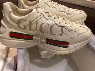 Gucci Rhython leather sneaker