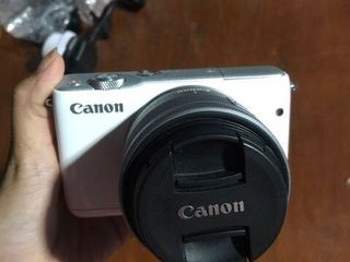 กล้อง Canon Eos m10 Lens 15-45mm สีขาว พร้อมอุปกรณ์