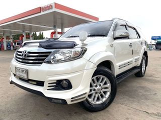 Toyota Fortuner 2014 AT