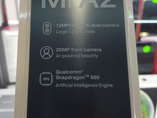Xiaomi Mi A2 ram6 rom128 เครื่องค้างสต๊อก ไม่มีรอย