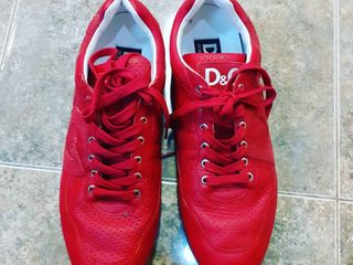 D&Gสีแดง
