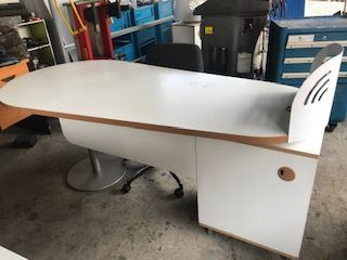 โต๊ะทำงาน ขนาดกว้าง ขวา57ซ้าย90x83x68.2cm.