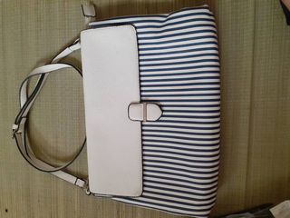 กระเป๋าจากญี่ปุ่น