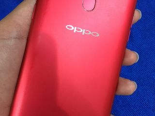 Oppo F5 6GB สีแดง (ราคาลดได้)