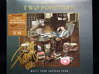 ตู่ ภพธร - Music From Another Room แผ่นมือหนึ่ง พร้อมลายเซ็น