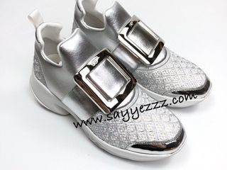 รองเท้า Roger vivier