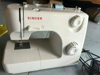 ขาย จักรเย็บผ้า SINGER มือสองสภาพเยี่ยม