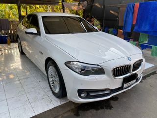 ขายรถยนต์ BMW 520d โฉม F10 Lci minor chang ปี 2017