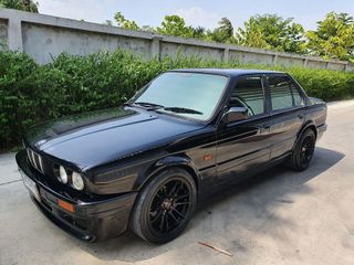 ขายรถยนต์ BMW 318i ปี 1986 เกียร์ออโต้ พร้อมใช้งาน