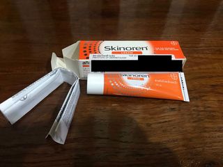 ยาแต้มสิว ฝ้า Skinoren(สกินอเรน)