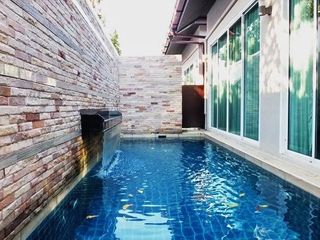 Villa for sale Luxury villa with private pool Pattaya Jomtie