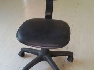 เก้าอี้ทำงาน ออฟฟิศ หนังเทียมสีดำ