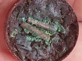 สีผึ้งเขียวหลวงพ่อทาบ วัดกระบกขึ้นผึ้ง