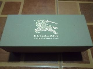 Burberry B3099 11458G Light Gold อุปกรณ์ กล่องเอกสารครบ