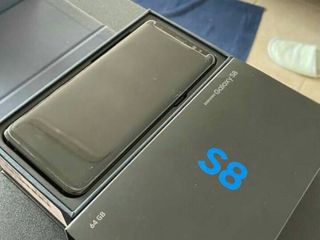 Sumsung Galaxy S8 ความจุ 64GB พร้อมอุปกรณ์ครบทุกอย่าง