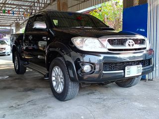 Toyota vigo 2.5 prerunner 2011