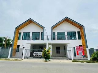 ขายบ้านใหม่ ติดแม่น้ำ ท่ามะกา จ.กาญจนบุรี โทร 062-9536565