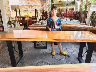 (ขายแล้ว) โต๊ะไม้มะค่า 60x200 (พร้อมขาเหล็ก)
