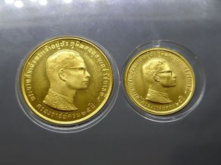 ชุดเหรียญทองคำที่ระลึก ร9 ครองราช 25 ปี หน้าเหรียญ 400-800