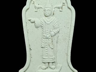 เทพทันใจด้านหลังพระพิฆเนศเนื้อผงพุทธคุณ ไม่ทราบที่