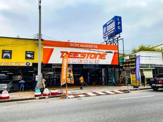 ขายร้านศูนย์บริการรถยนต์ ศรีราชา ชลบุรี