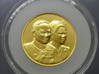 เหรียญทองคำที่ระลึก ที่ระลึก 60 ปี ราชาภิเษกสมรส ทองคำ