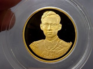เหรียญทองคำขัดเงา (หนัก15กรัม 1 บาท) ที่ระลึกกาญจนา