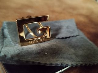 Gucci G motif scarf ring แหวน Gucci ผลิตในอิตาลี  มีถุงหนัง