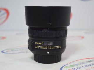 เลนส์ Nikon AF-S 50mm f1.8G สภาพไร้ที่ติ แทบไม่ได้ใช้งาน ไร้