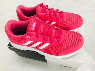 รองเท้าวิ่ง Adidas runing รุ่น DURAMO LITE