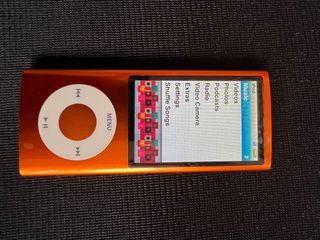 iPod Nano Gen 5 (8 GB) สีส้ม