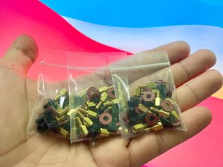 น็อตยึดเมนบอร์ดแพ็ค 12 ชุด สีทอง