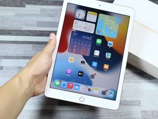 iPad Gen6 32gb wifi เครื่องศูนย์ไทย