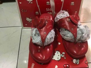 shu kitty สีแดง อุปกรณ์ครบ ไซส์ 40