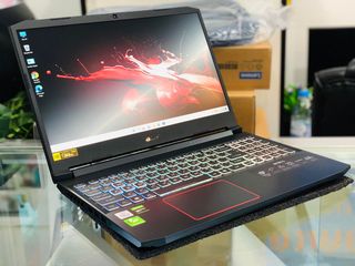 Notebook Acer Nitro 5 AN515-52HQ