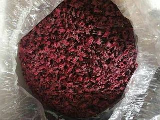 ดอกกระเจี๊ยบแดงสด