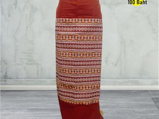 ผ้าถุงสำเร็จรูปแบบป้ายเย็บเชือกผูกเอวสีน้ำตาลอิฐ9496