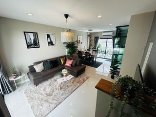 ขายทาวน์โฮม 3 ชั้น โชคชัย 4 ซอย 30