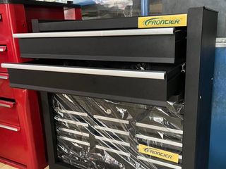 ตู้รถเข็นเครื่องมือ