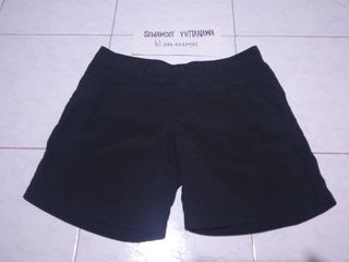 กางเกงขาสั้นเดินป่า the north face เอว 30 ทรงสวยสภาพใหม่