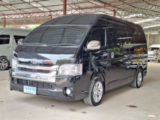 Toyota Commuter 3000 ดีเซล ปี2016 เกียร์ออโต้ สีดำ