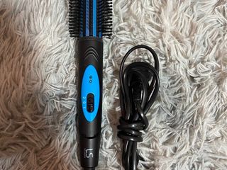 เครื่องหนีบผมแบบหวี Lesasha