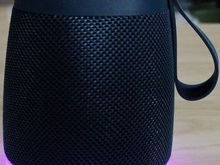 ขายลำโพงบลูทูธไร้สายแบบพกพา LED รุ่น EBS-702 สีน้ำเงิน