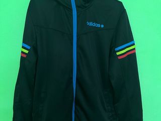 เสื้อฮู้ด Adidas