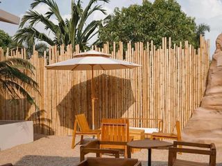 รับสร้างรั้วไม้ไผ่ รับเหมาสร้างรั้วไม้ไผ่ รับเหมางานไม้ไผ่