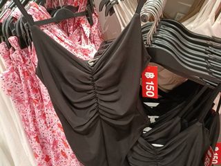 รับหิ้ว HM เสื้อผ้าสวย ราคาหลักร้อยคุ้มๆ แบรนด์Sale