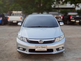 Honda CIVIC 1.8E  สีเทา 2013